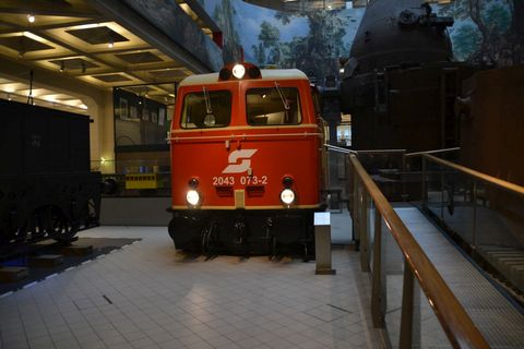 Technisches Museum Wien, Bécs, öbb 2043 sorozat, szimulátor