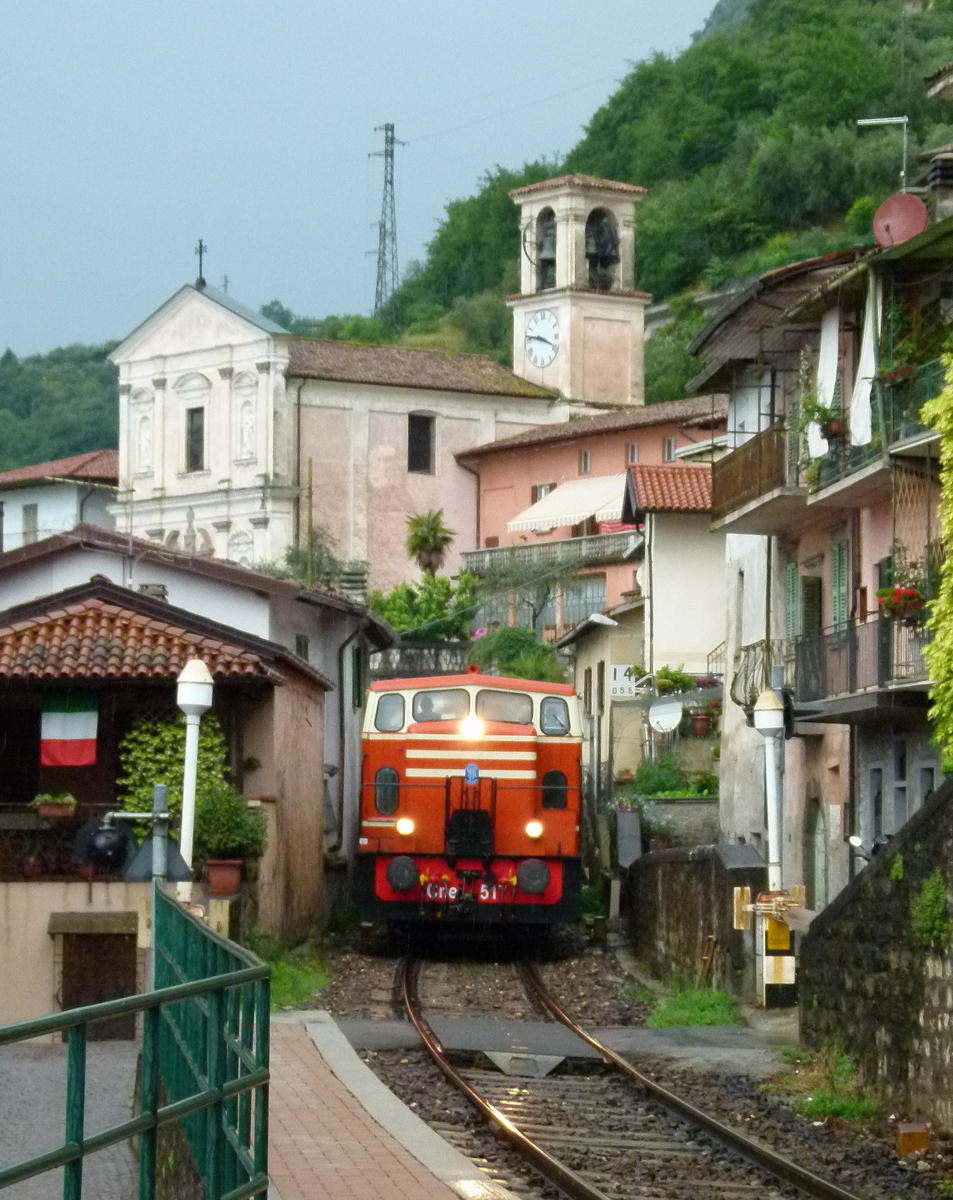 Marone, Brescia–Iseo–Edolo-vasútvonal