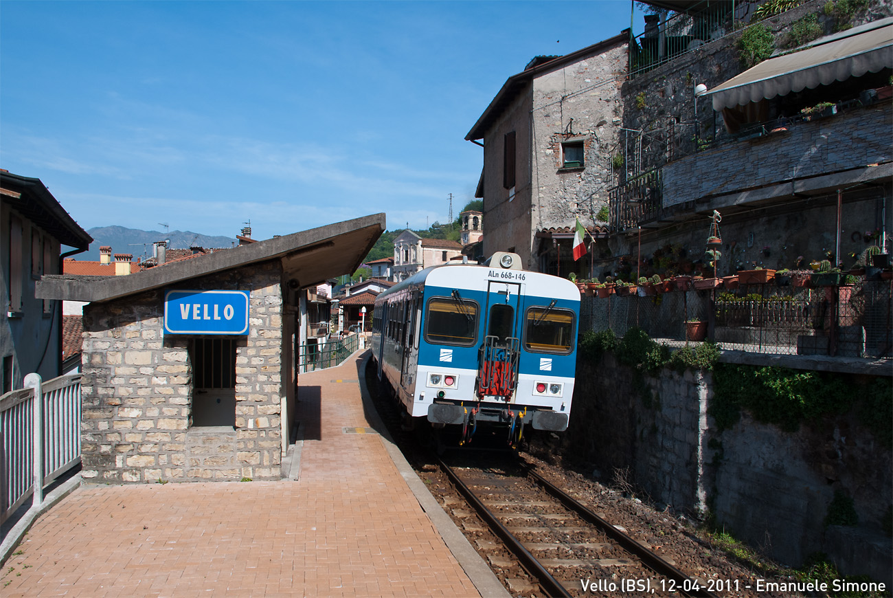Vello, Brescia–Iseo–Edolo-vasútvonal