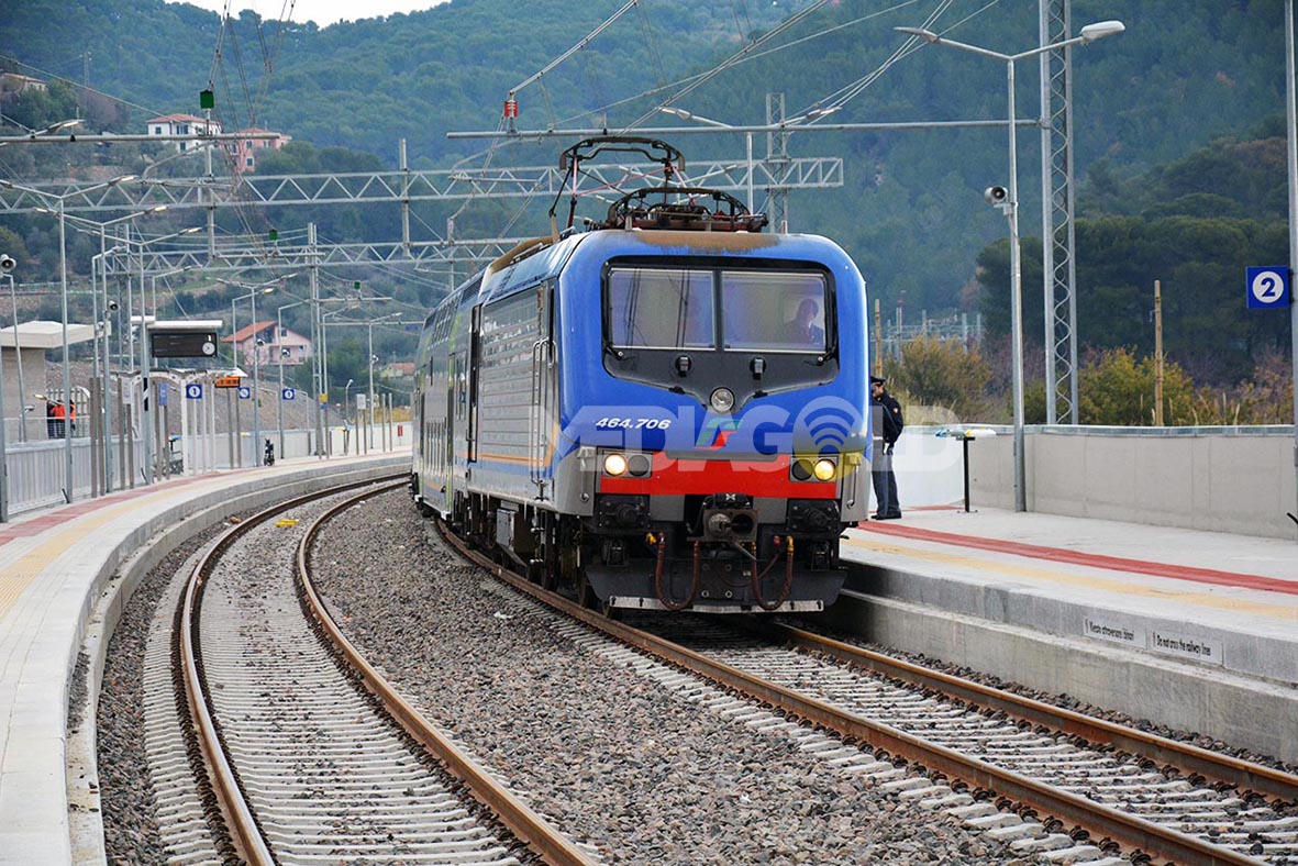 Genova-ventimiglia-vasútvonal, andora állomás