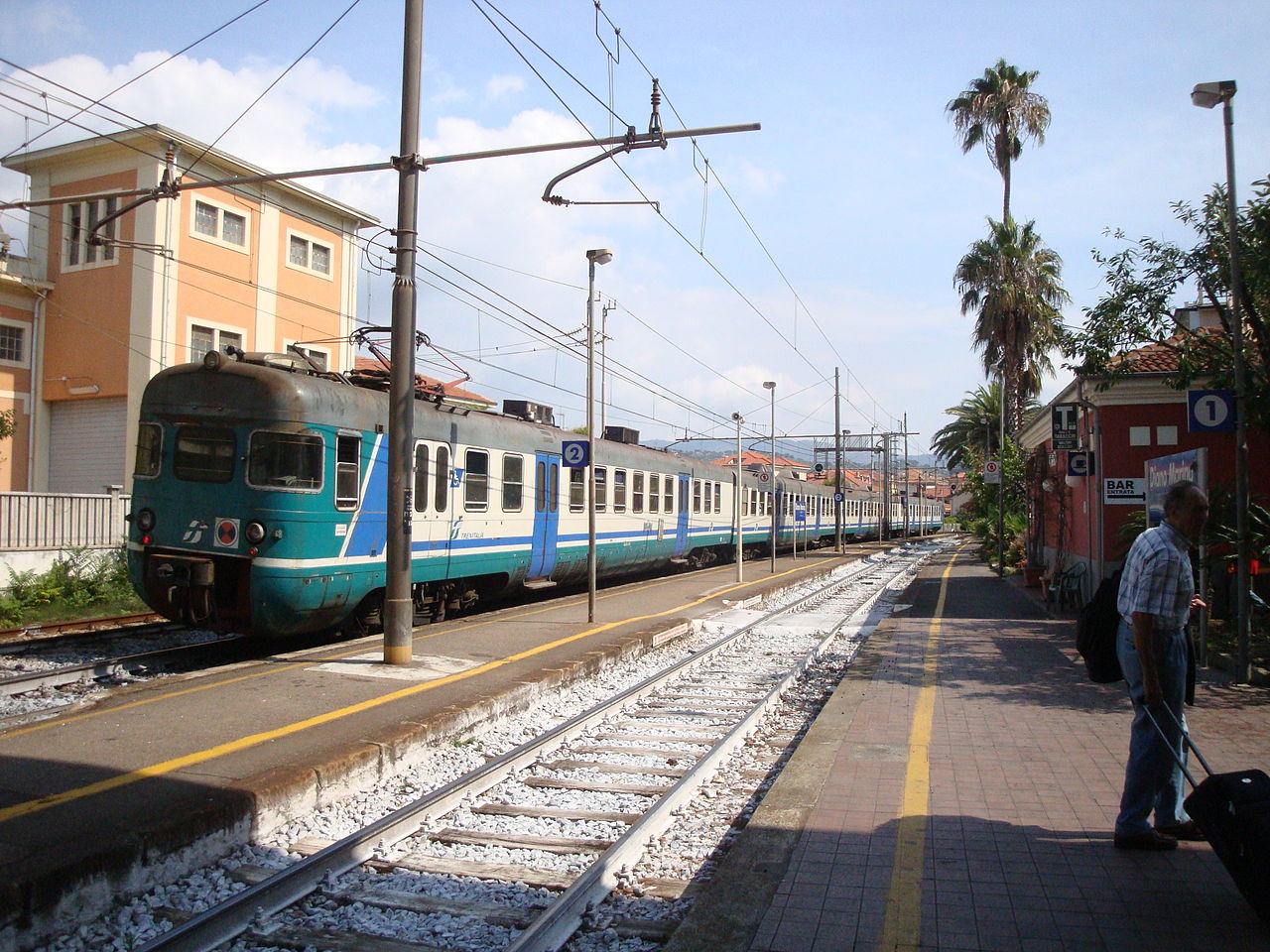 Genova-ventimiglia-vasútvonal, cervo állomás