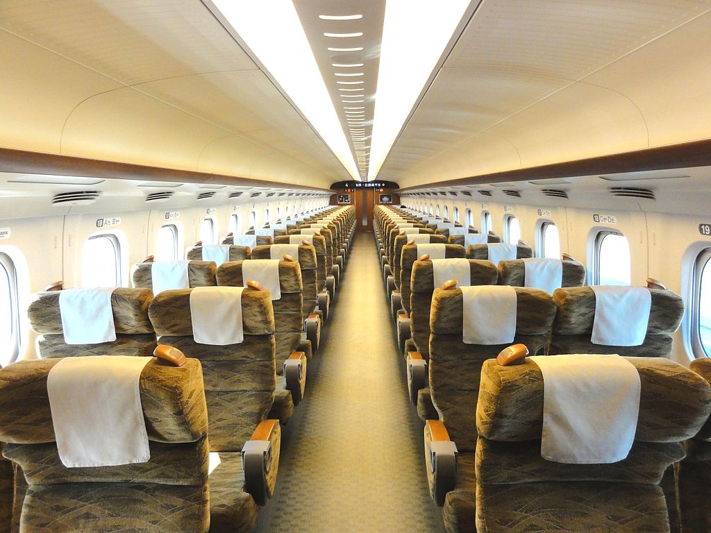 shinkansen_n700-series-787-8000-inside.jpg