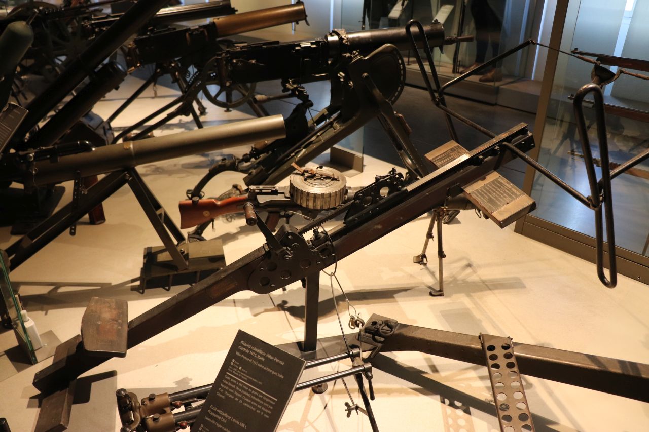 párizs, Musée de l'Armée hadtörténeti múzeum