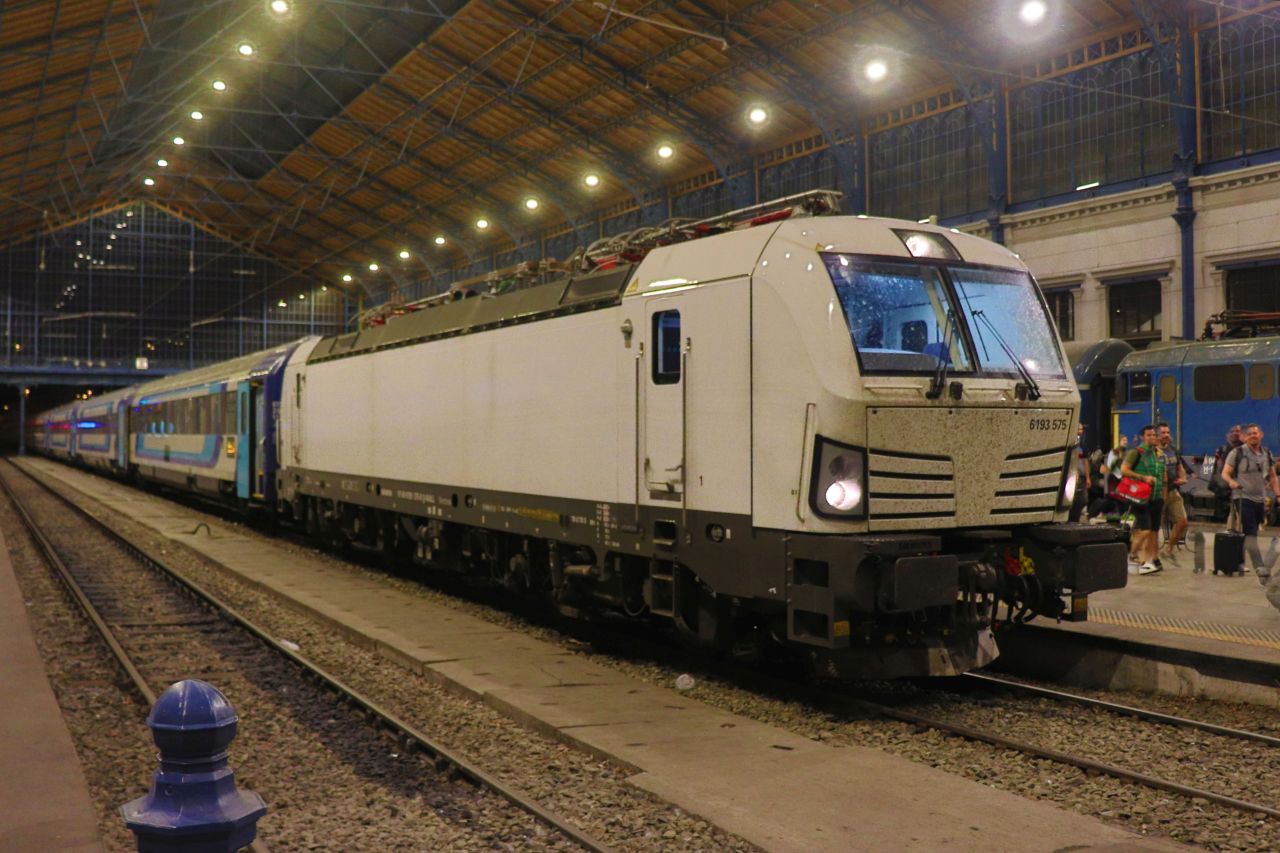 Siemens Vectron, Magyarország, Nyugati pályaudvar, Hungária Eurocity