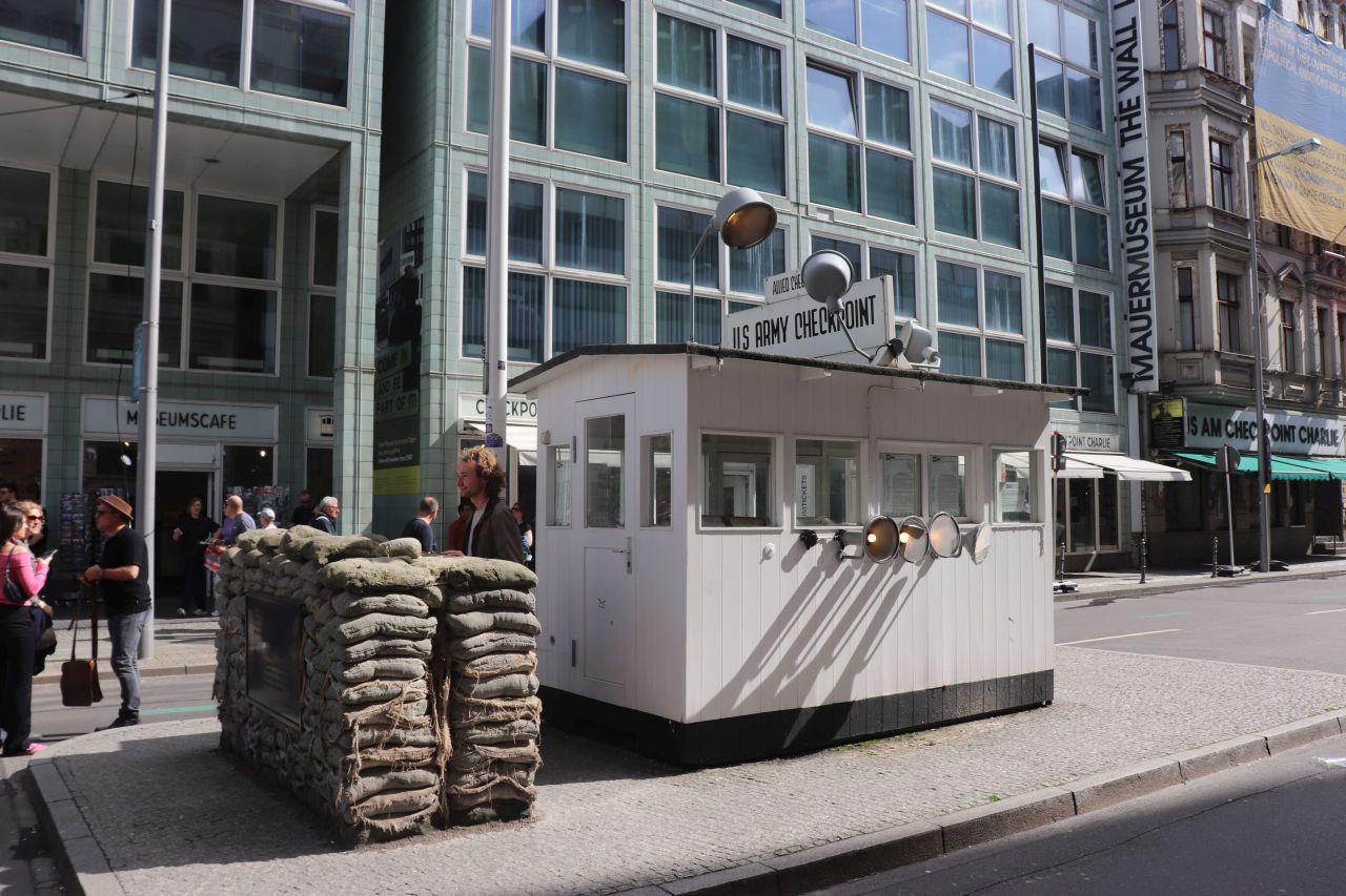 checkpointcharlie.jpg