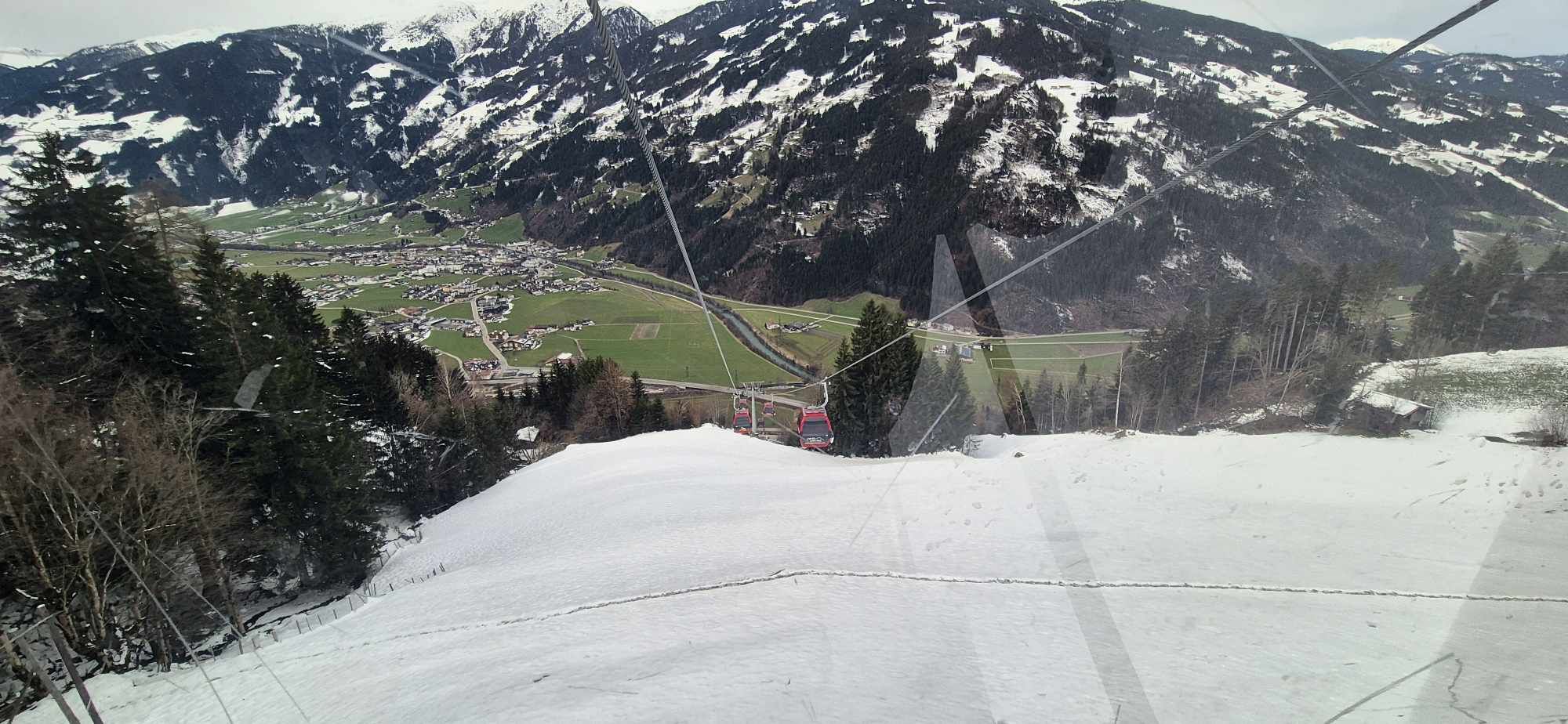 Zillertal Arena, karspitzbahn, felvonó, ausztria, síszezon