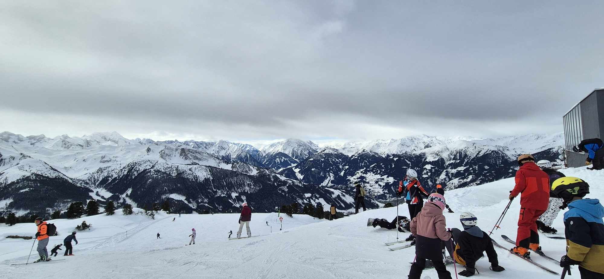 Zillertal Arena, karspitzbahn, felvonó, ausztria, síszezon