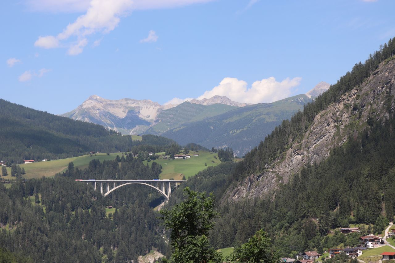 öbb talent, ausztria, innsbruck hauptbahnhof