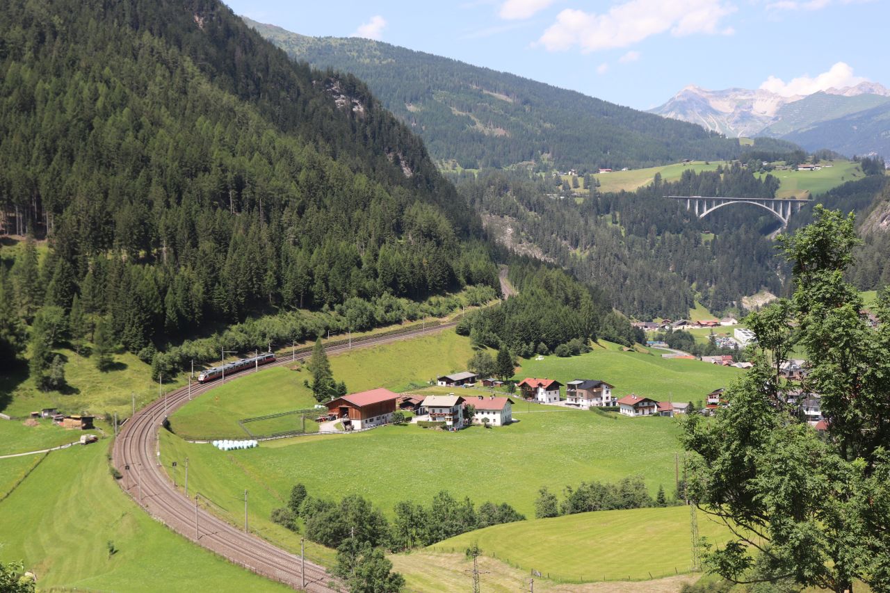 öbb talent, ausztria, innsbruck hauptbahnhof