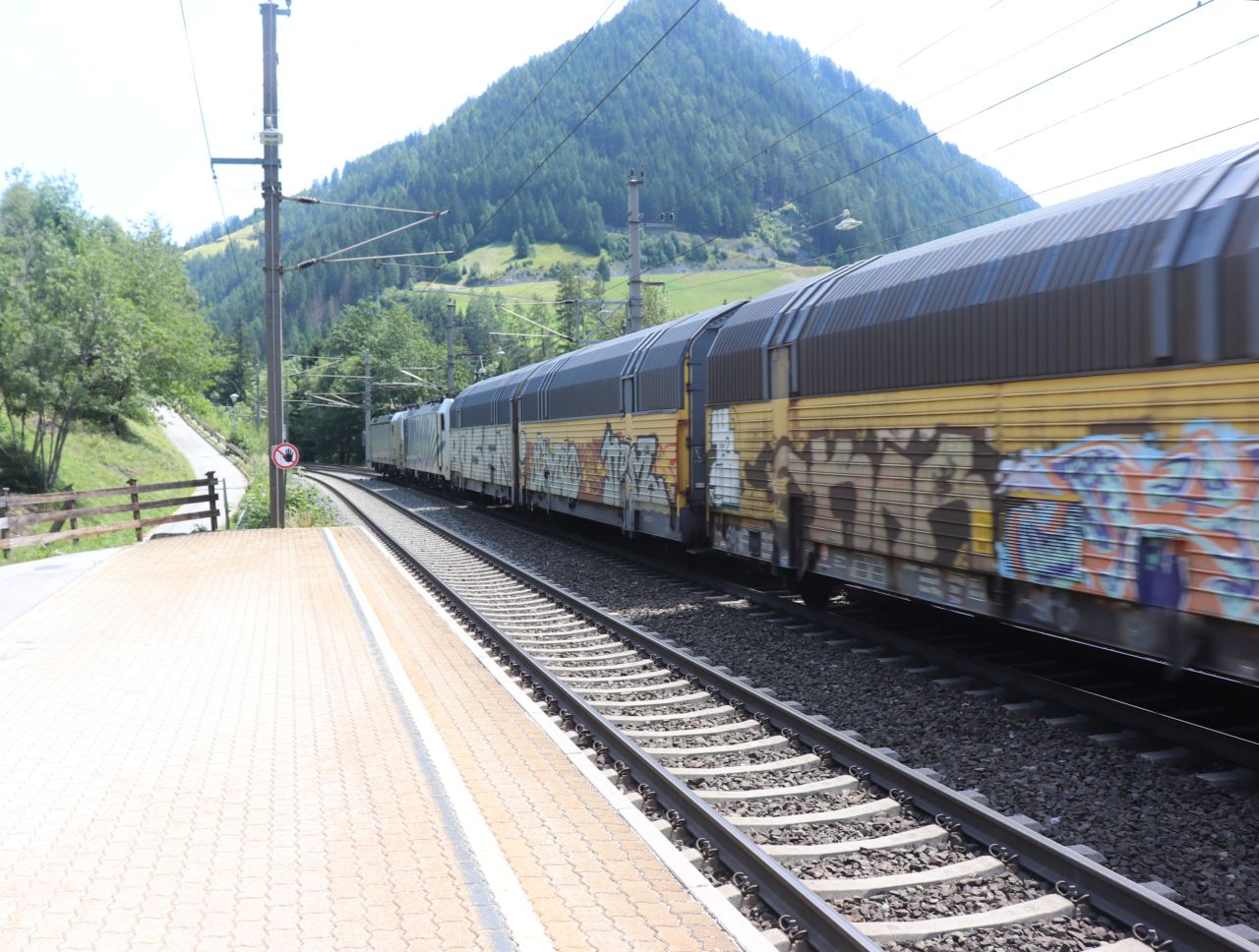 öbb talent, ausztria, innsbruck hauptbahnhof