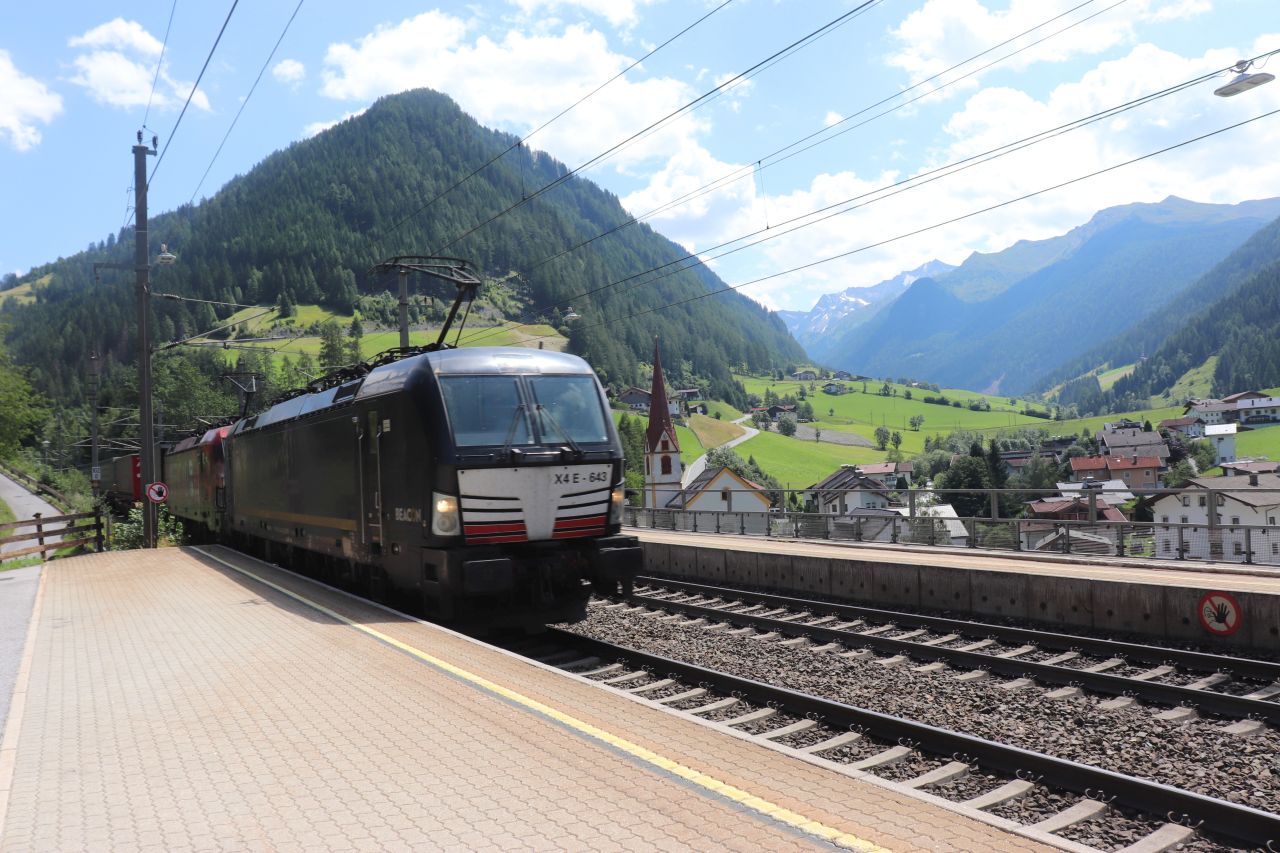 öbb talent, ausztria, innsbruck hauptbahnhof