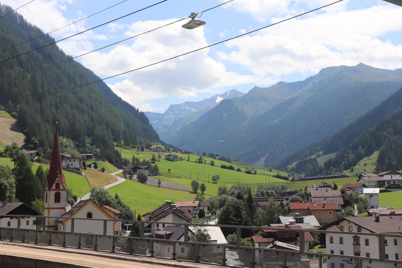 öbb talent, ausztria, innsbruck hauptbahnhof