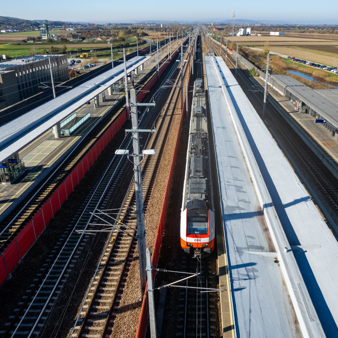 bahnhof tullnerfeld, 2024, ausztria