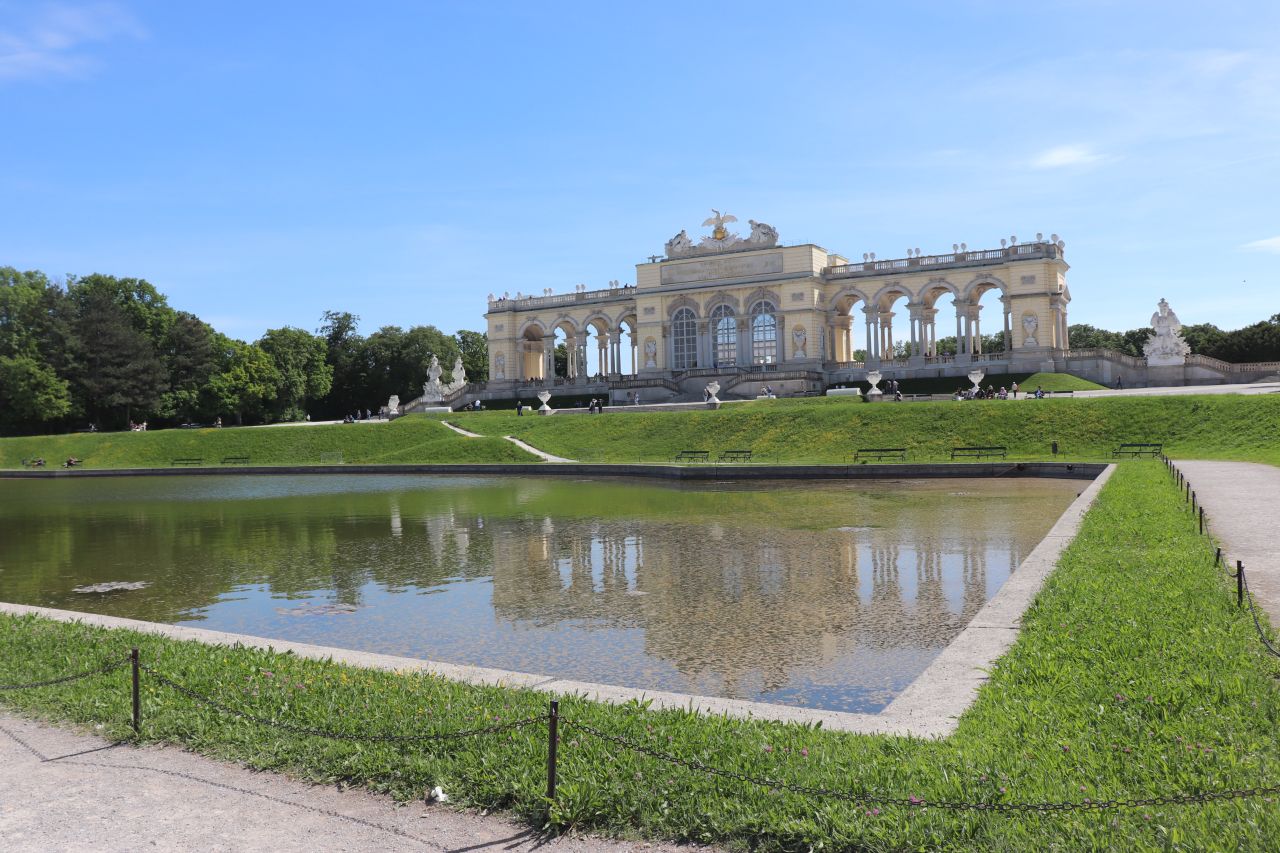 Bécs, 2025, wien, Schönbrunni kastély, neptun-kút
