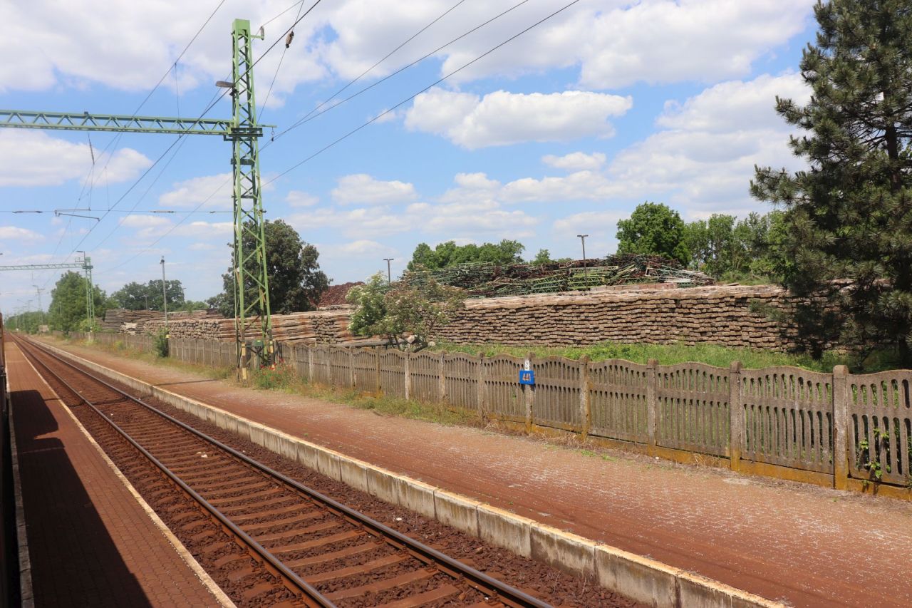 kecskemét-kiskunhalas-vasútvonal