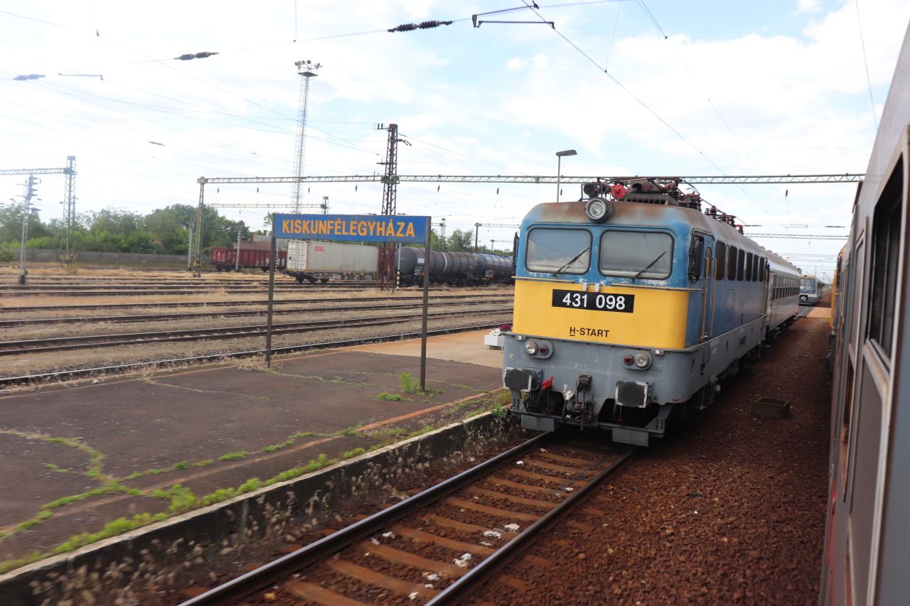 kecskemét-kiskunhalas-vasútvonal