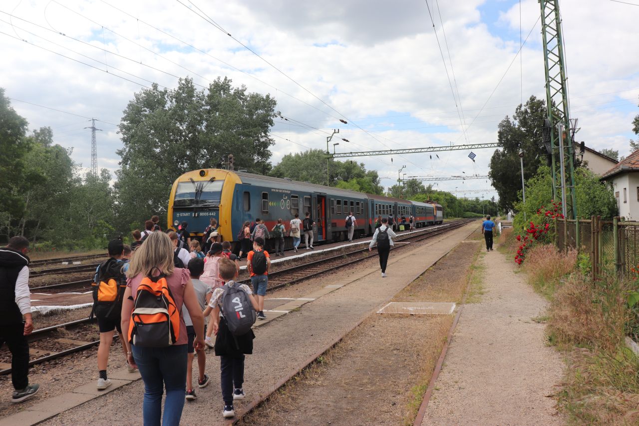 kecskemét-kiskunhalas-vasútvonal