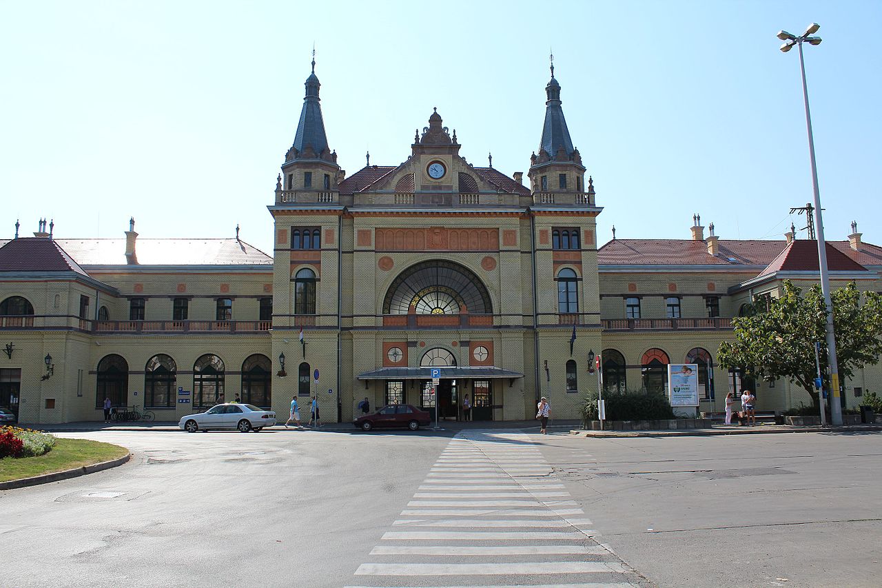 pecsi_palyaudvar_2016-ban.JPG