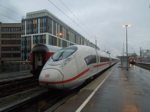 ICE3 München Hauptbahnhof DB 407