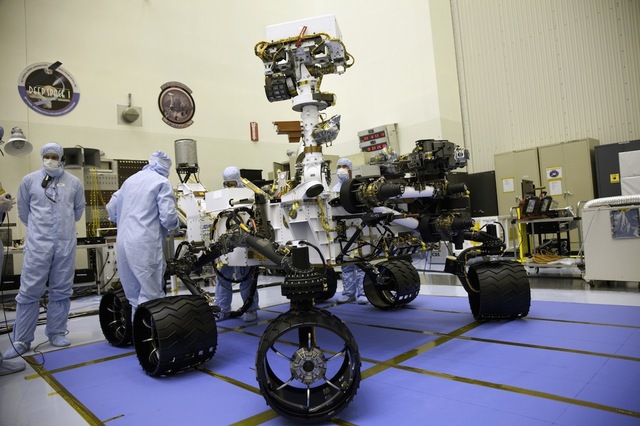 mars-curiosity_large_verge_medium_landscape.jpeg