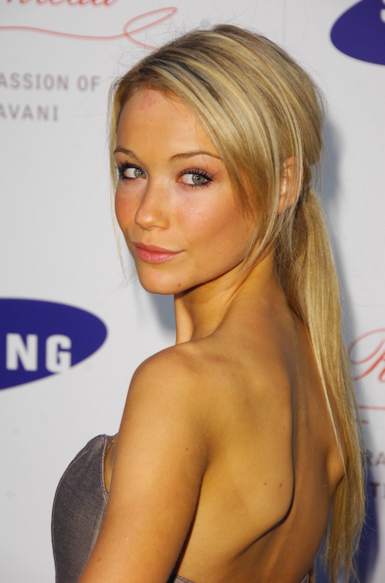 365314-katrina_bowden.jpg