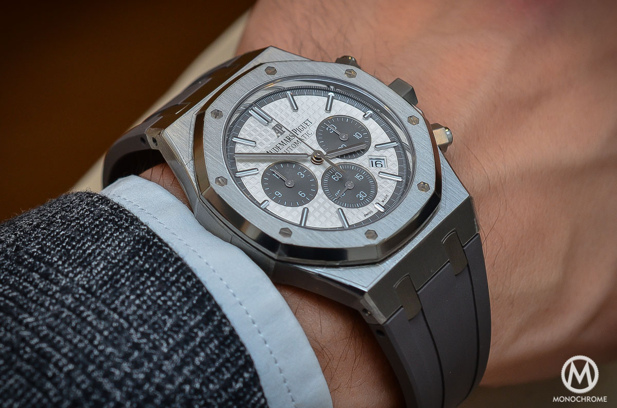 audemars-piguet-royal-oak-chronograph-qeii-cup-2015-limited-edition-2.jpg