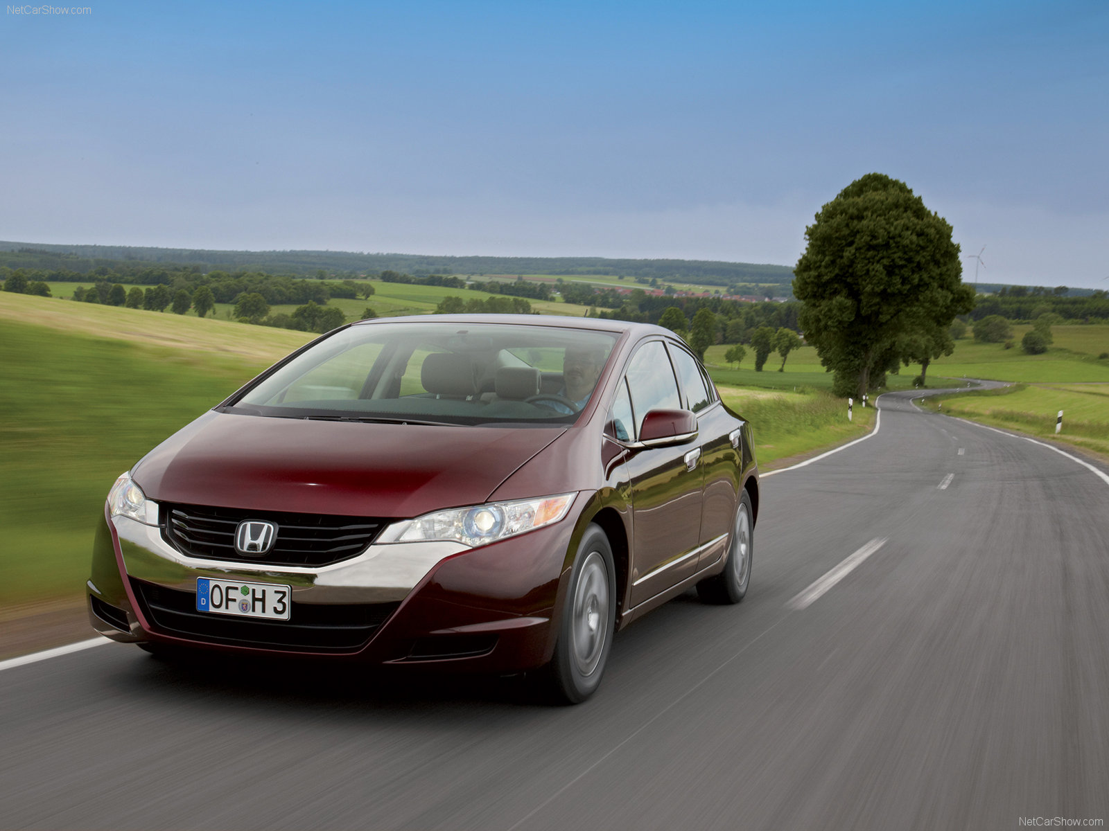 honda-fcx_clarity_mp22_pic_68563.jpg