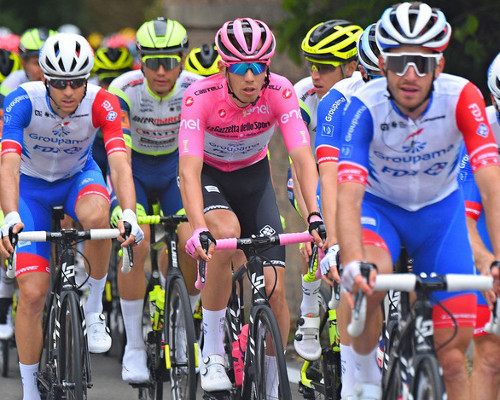 giro_2021_1_het_kibeszelo.jpg