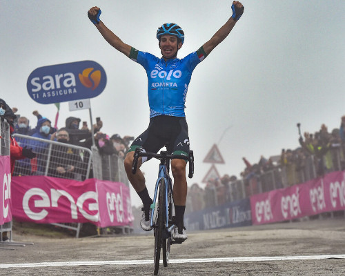 giro_2021_3_het_kibeszelo.jpg