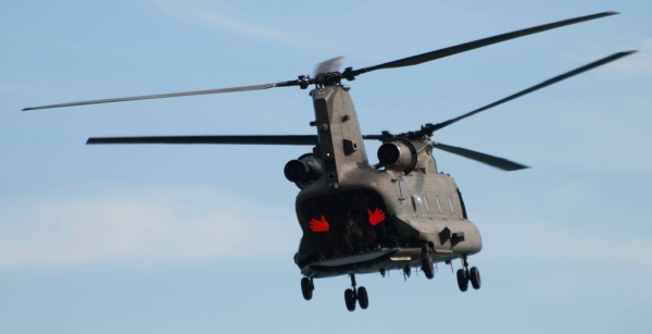 Chinook 02 bl.jpg