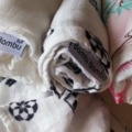Textil pelenka, nyálkendő, babaruha, bababolt.