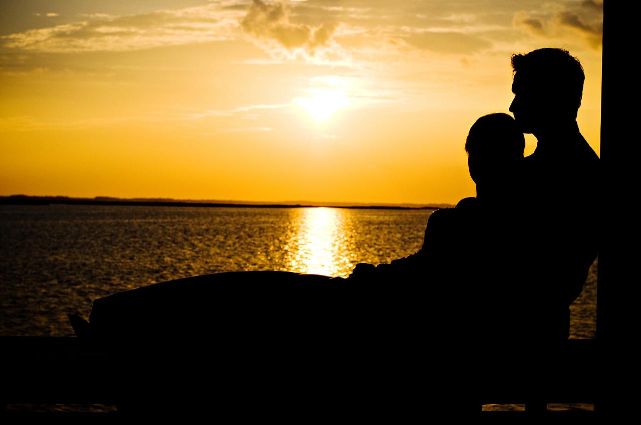 sunset-beach-couple-861.jpg