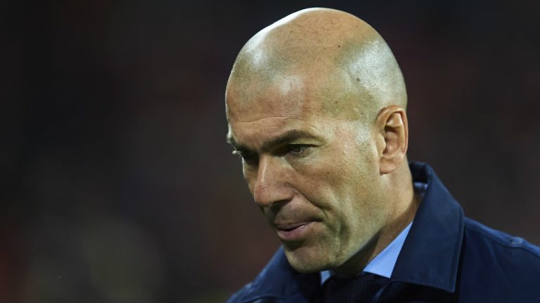 zinedine-zidane-cropped_1596g0on78i2s1iaimapvmaeuz-768x432.jpg