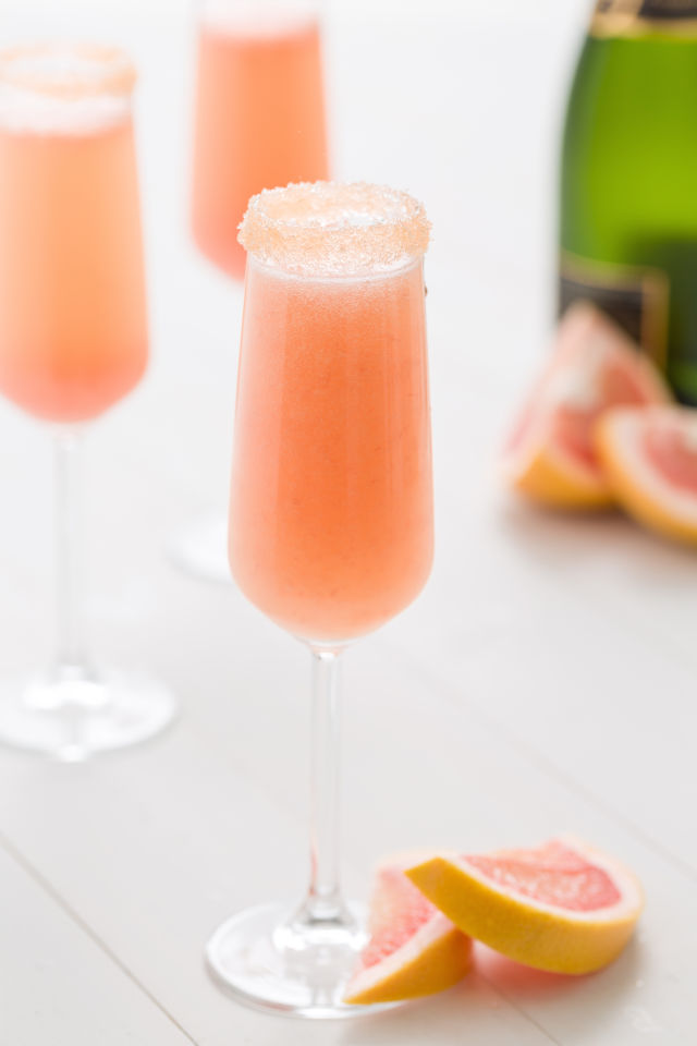grapefruit-mimosa.jpg