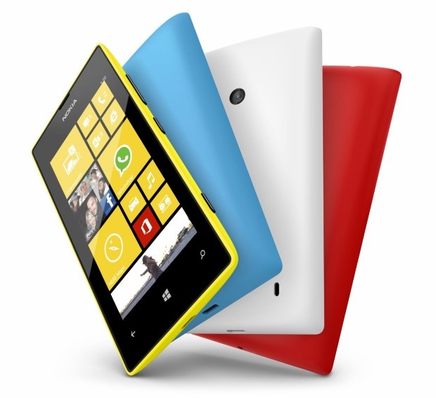 Nokia Lumia 520 _620p.jpg