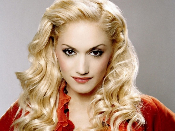 gwen-stefani-580x435.jpg