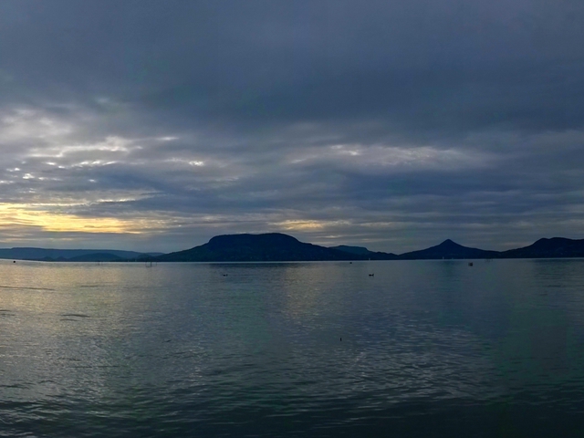 Tour de Balaton, avagy a Balaton körül két keréken