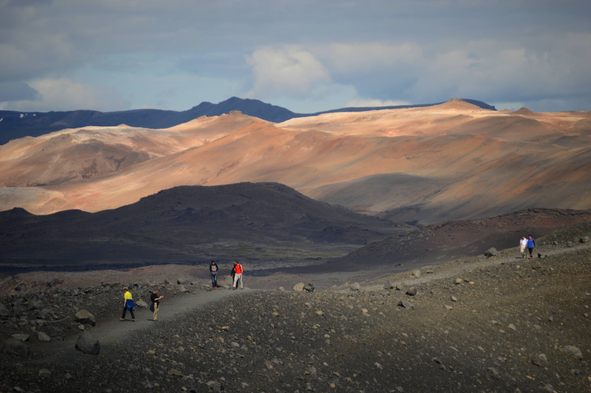 hverfjall_hold.jpg