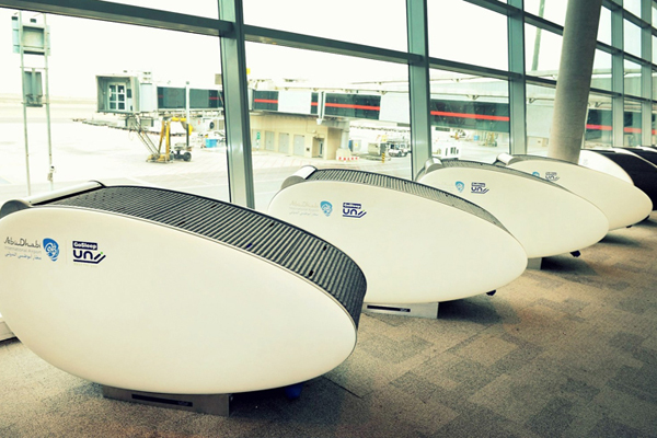GoSleep-–-relaxáció-Abu-Dhabi-repterén,-luxus.jpg