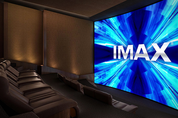 IMAX házimozit a nappaliba, luxus.png