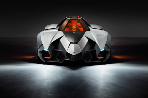 Lamborghini Egoista egyenesen a pokolból, luxus (2).png
