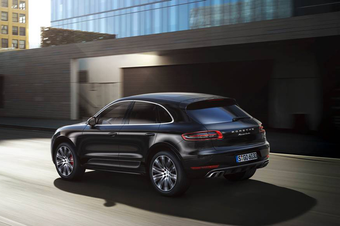 Porsche Macan - a legcukibb luxus SUV, luxus (5).jpg