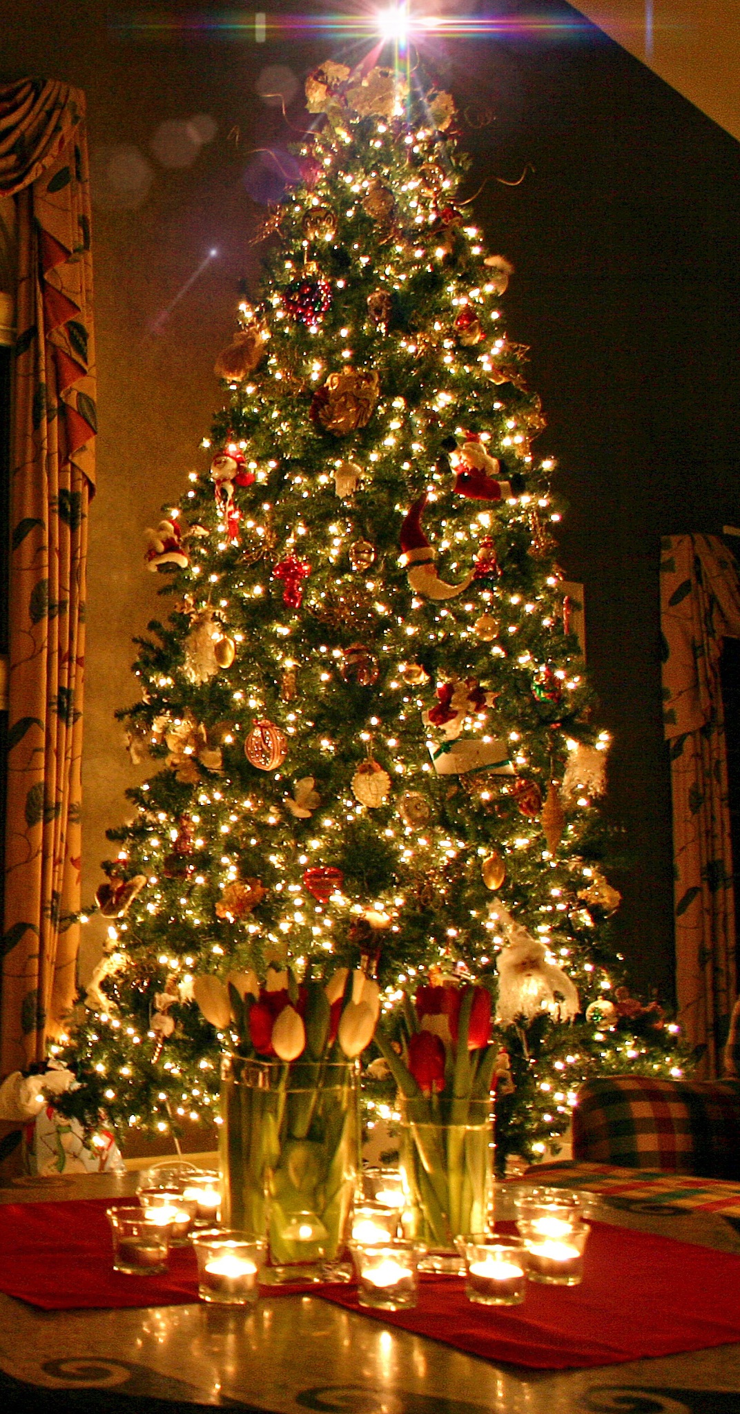 christmas-tree-karacsonyfa-9050637334.jpg