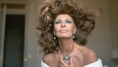 Sophia Loren, a bombanő 81 éves