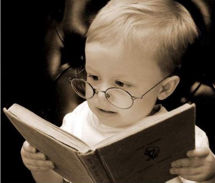 cute-baby-reading-440x375.jpg