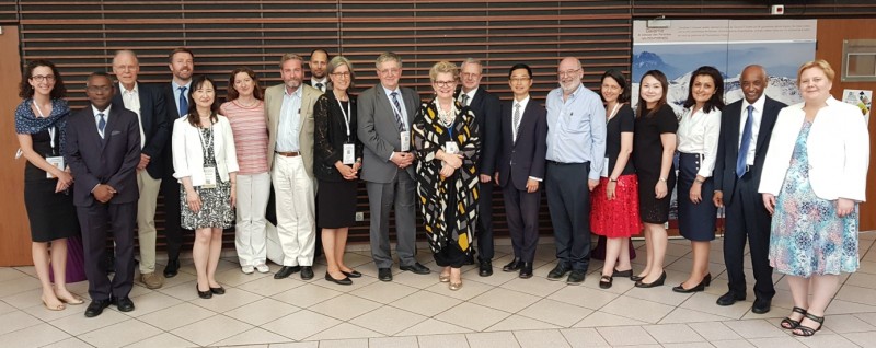 1st_sc_meeting_of_wsf2019_at_esof_2018_lovasz_l.jpg