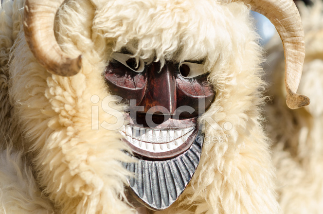 36817264-traditional-buso-carnival-mask-in-moh-cs-hungary.jpg