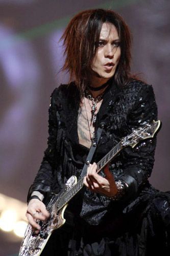 sugizo_1.jpg