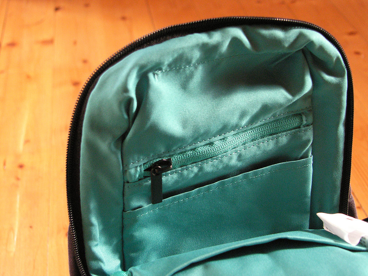xiaomi-trendy-water-resistant-chest-bag-8.jpg