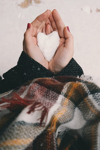 people-hand-snow-winter-royalty-free-thumbnail.jpg